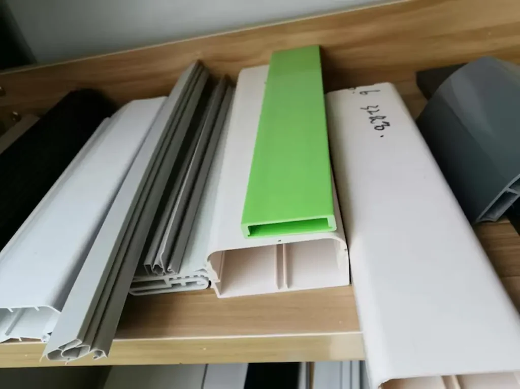 Custom Plastic Extrusion Service