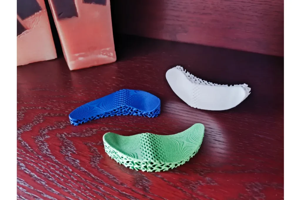 lattice wrist rest