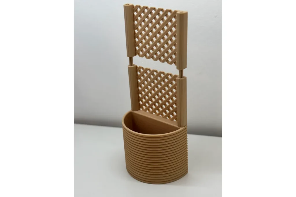 modular planter with infinite trellis
