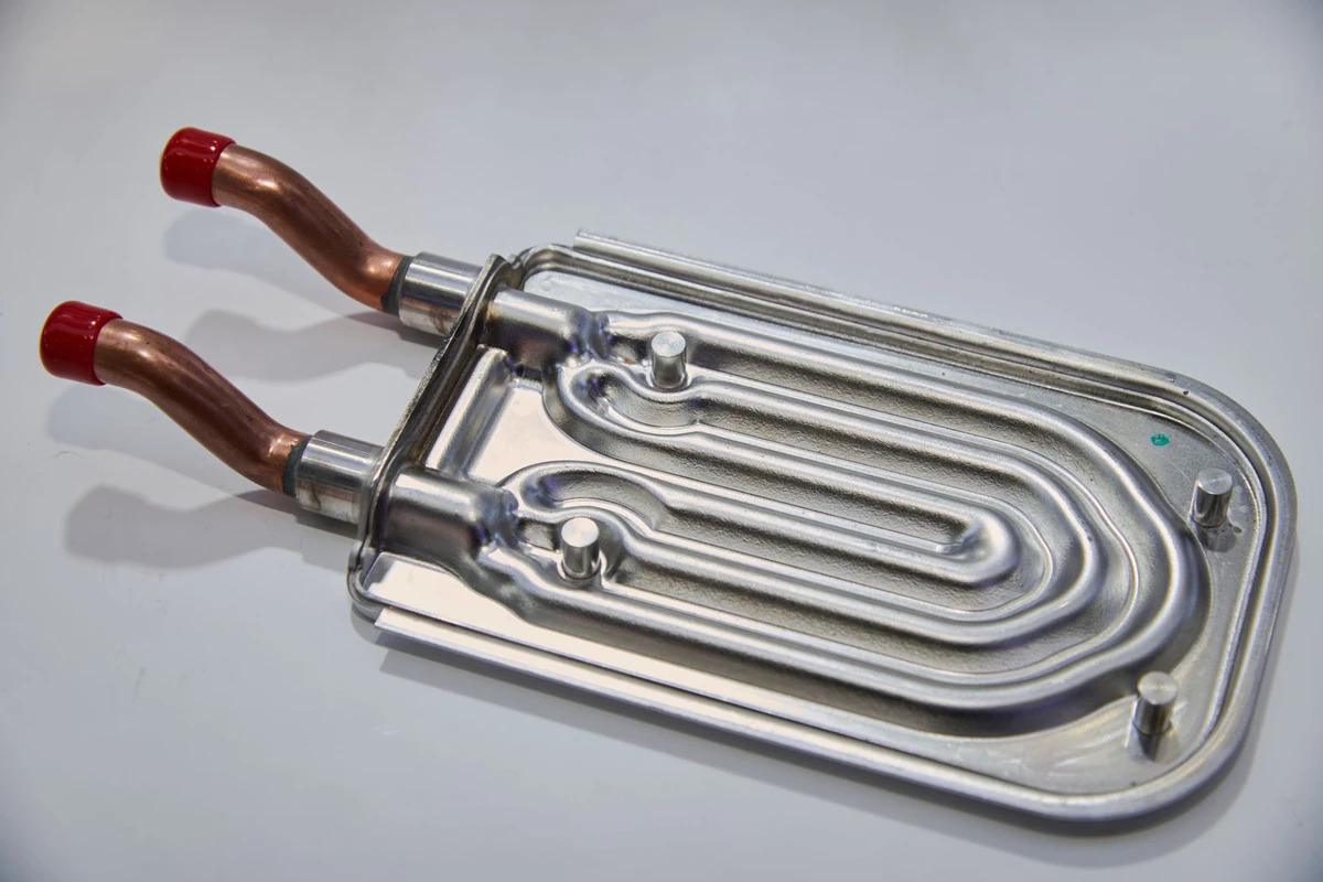 liquid cold plate manufacturers
